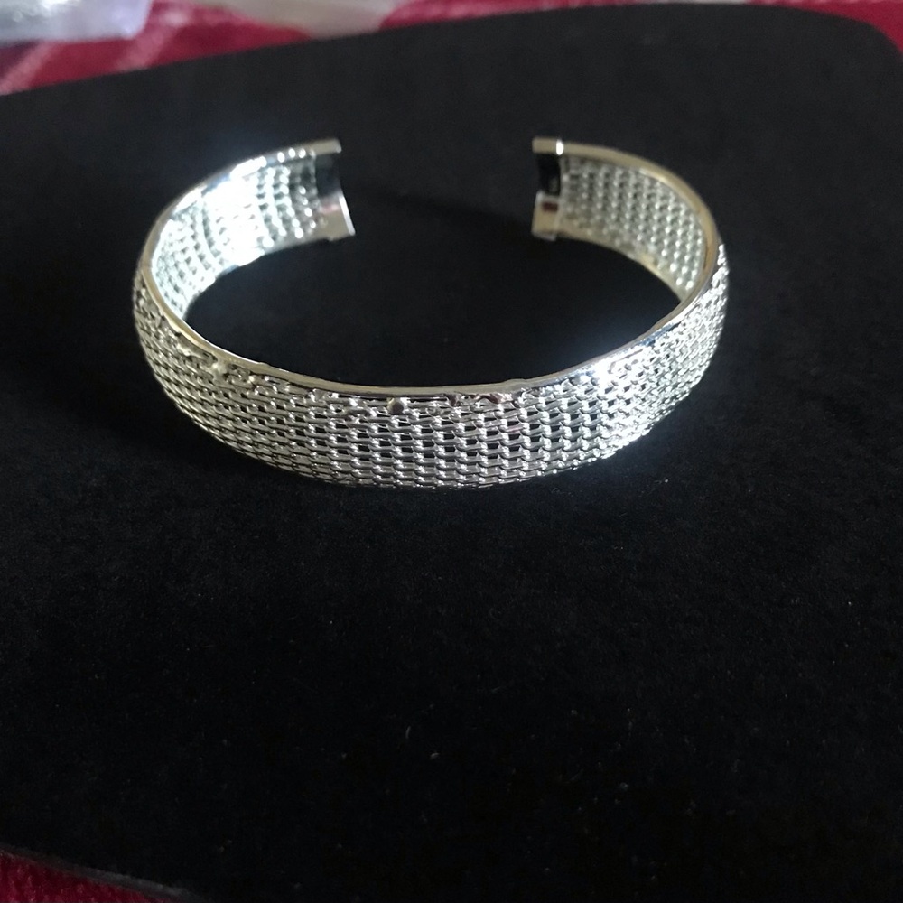 Sterling Silver Mesh Cuff Bracelet - Picture 1 of 2